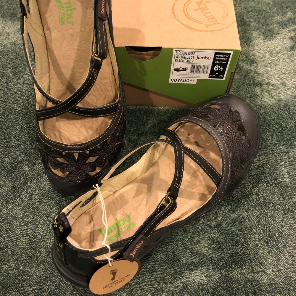 Jambu Blossom Encore Black Leather Mary Jane Sandals, Size 6.5